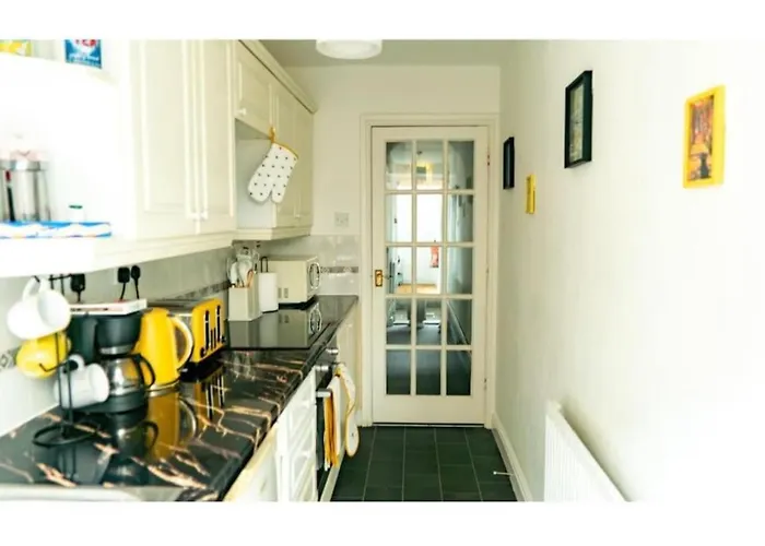 Apartman Clifton's Cosy Escape